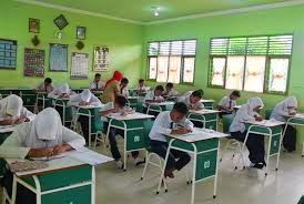 Hasil gambar untuk hak untuk berpendidikan